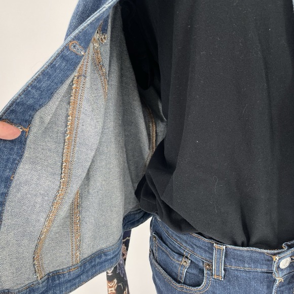 One World Blue Denim Jacket Women's 1X With Embellished Sleeves With Sequins - Picture 4 of 11